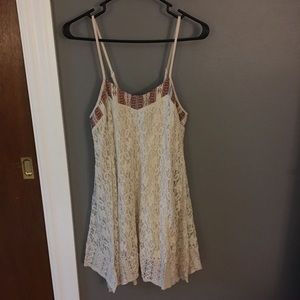 Lace mini dress medium